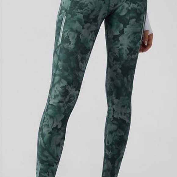 Athleta Pants - Athleta Green Floral Patterned Leggings